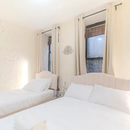 New York City Stay2 Close To Time Square, Central Park, Columbus Circle, Health Kitchen